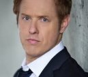 Raphael Sbarge