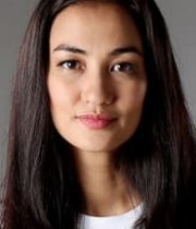 Atiqah Hasiholan