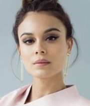 Nathalie Kelley